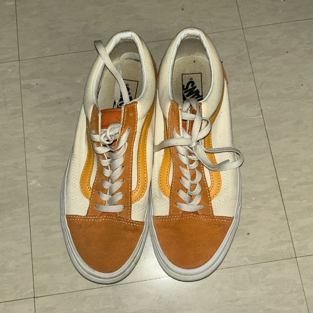Style 36 Vans